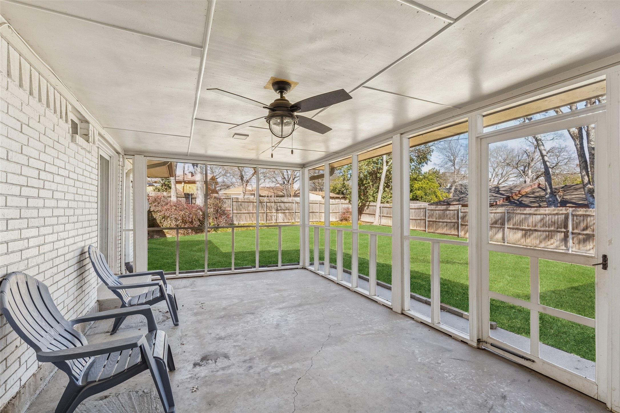 605 Meadow Heath Circle, Dallas, TX, 75232