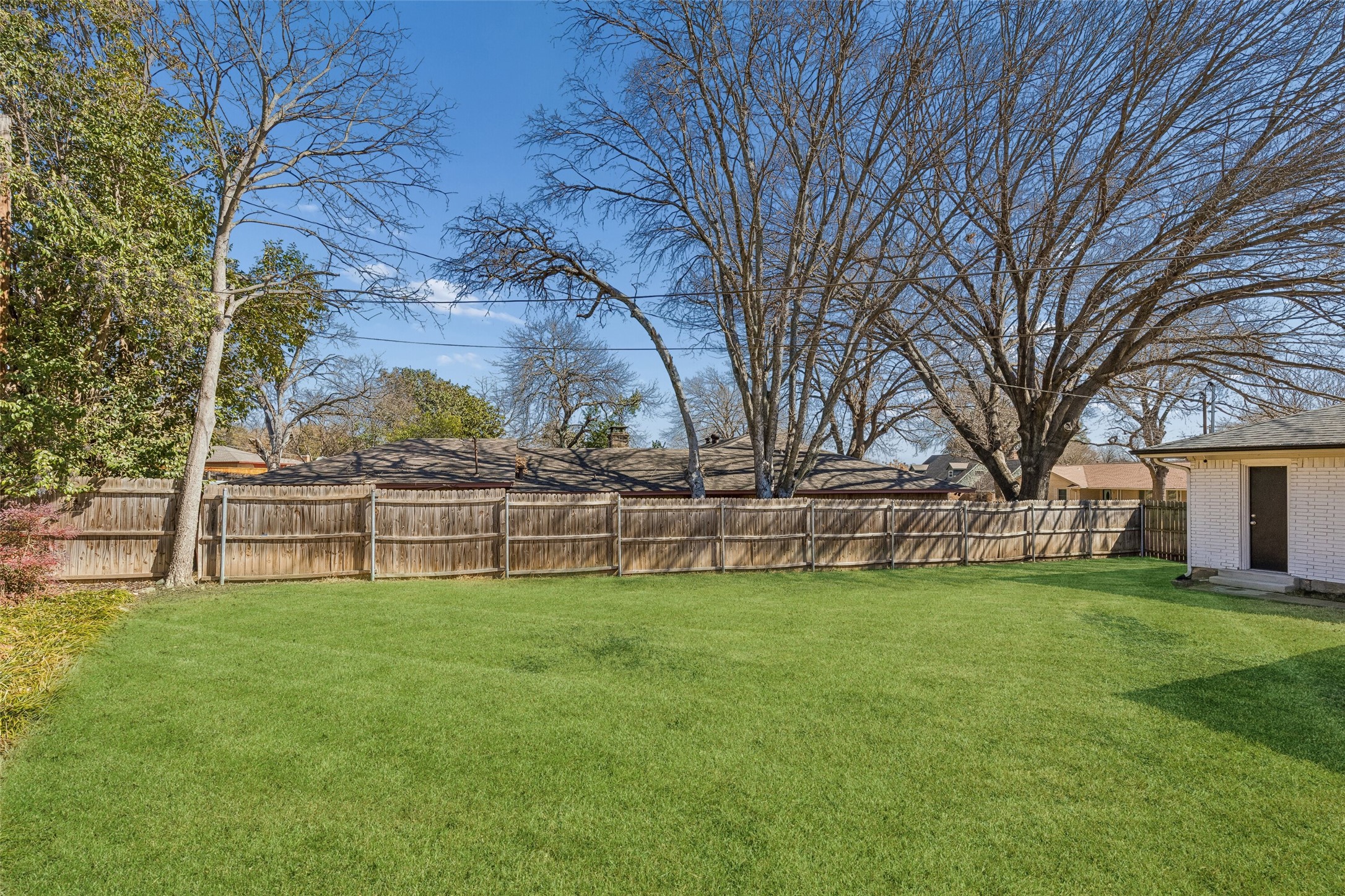 605 Meadow Heath Circle, Dallas, TX, 75232