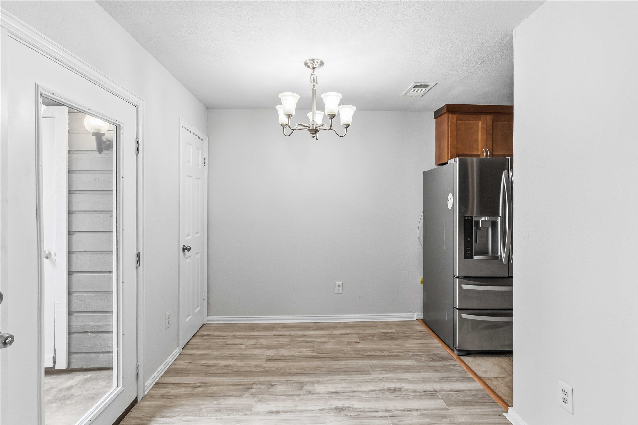 9809 Walnut Street UNIT&nbsp;E-107, Dallas, TX, 75243