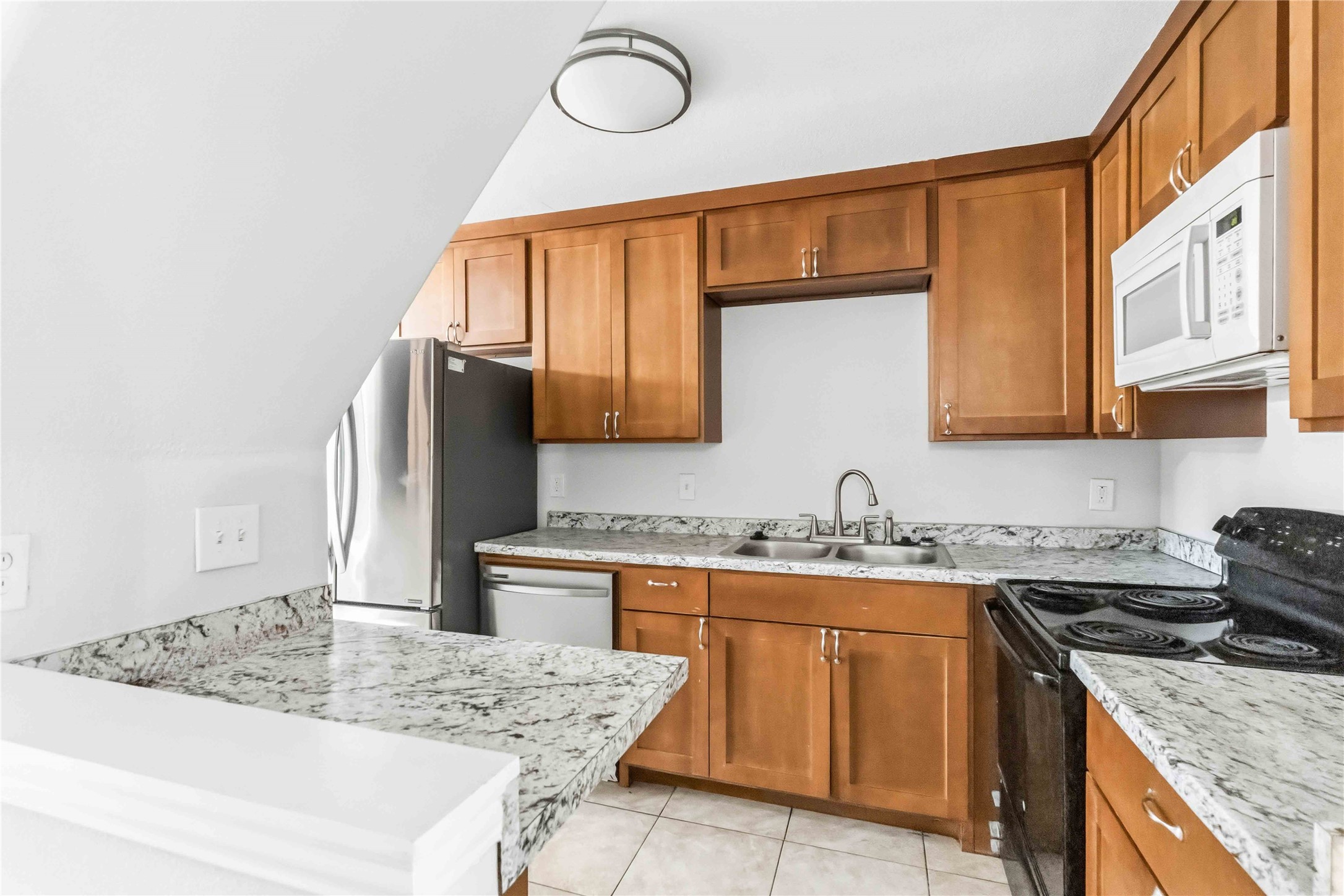 9809 Walnut Street UNIT&nbsp;E-107, Dallas, TX, 75243