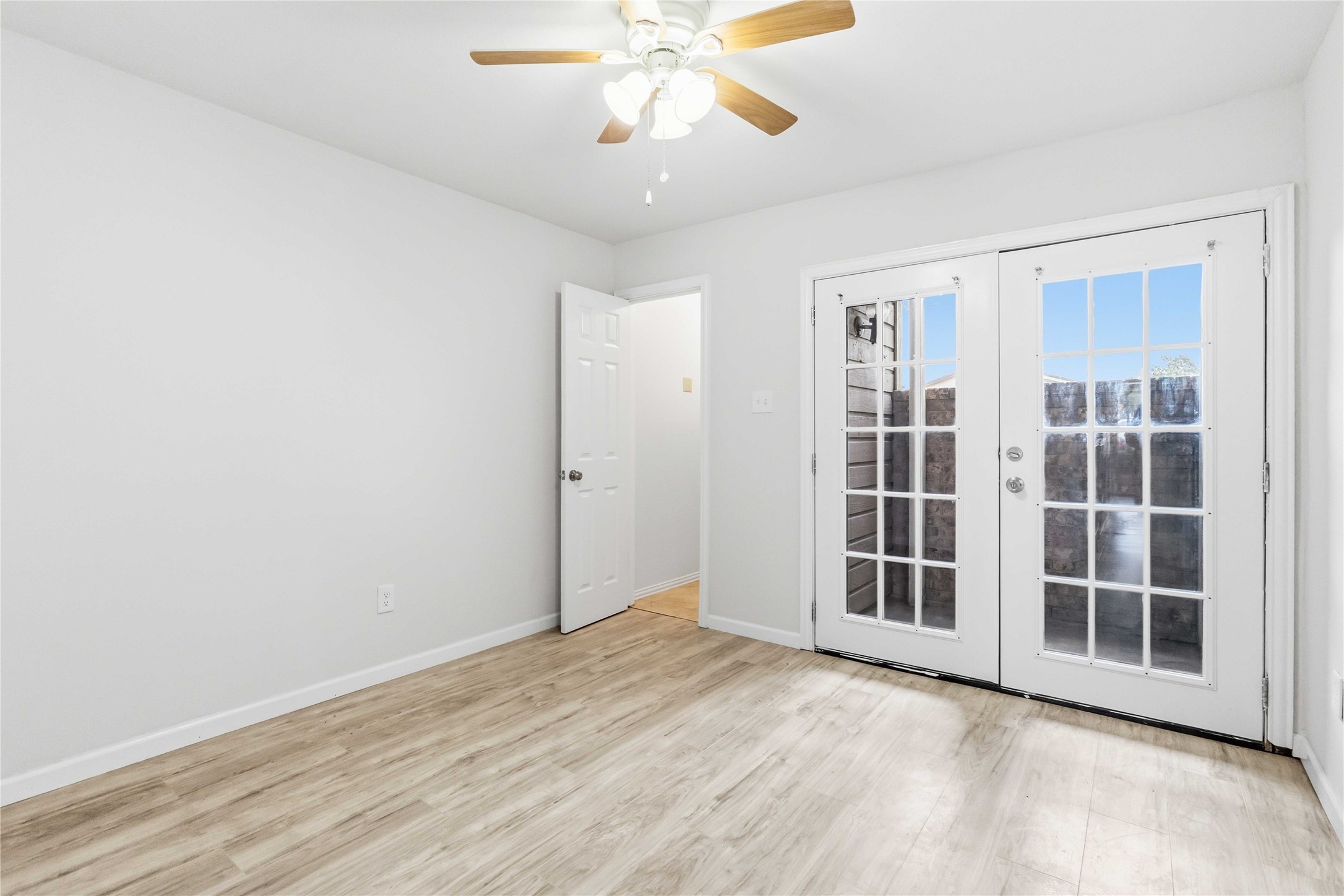 9809 Walnut Street UNIT&nbsp;E-107, Dallas, TX, 75243