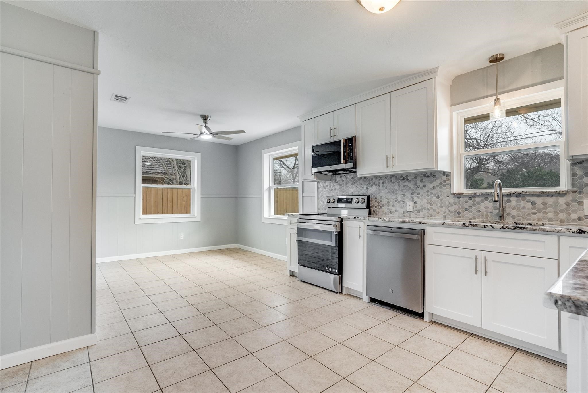 5113 South Drive, Fort Worth, TX, 76132