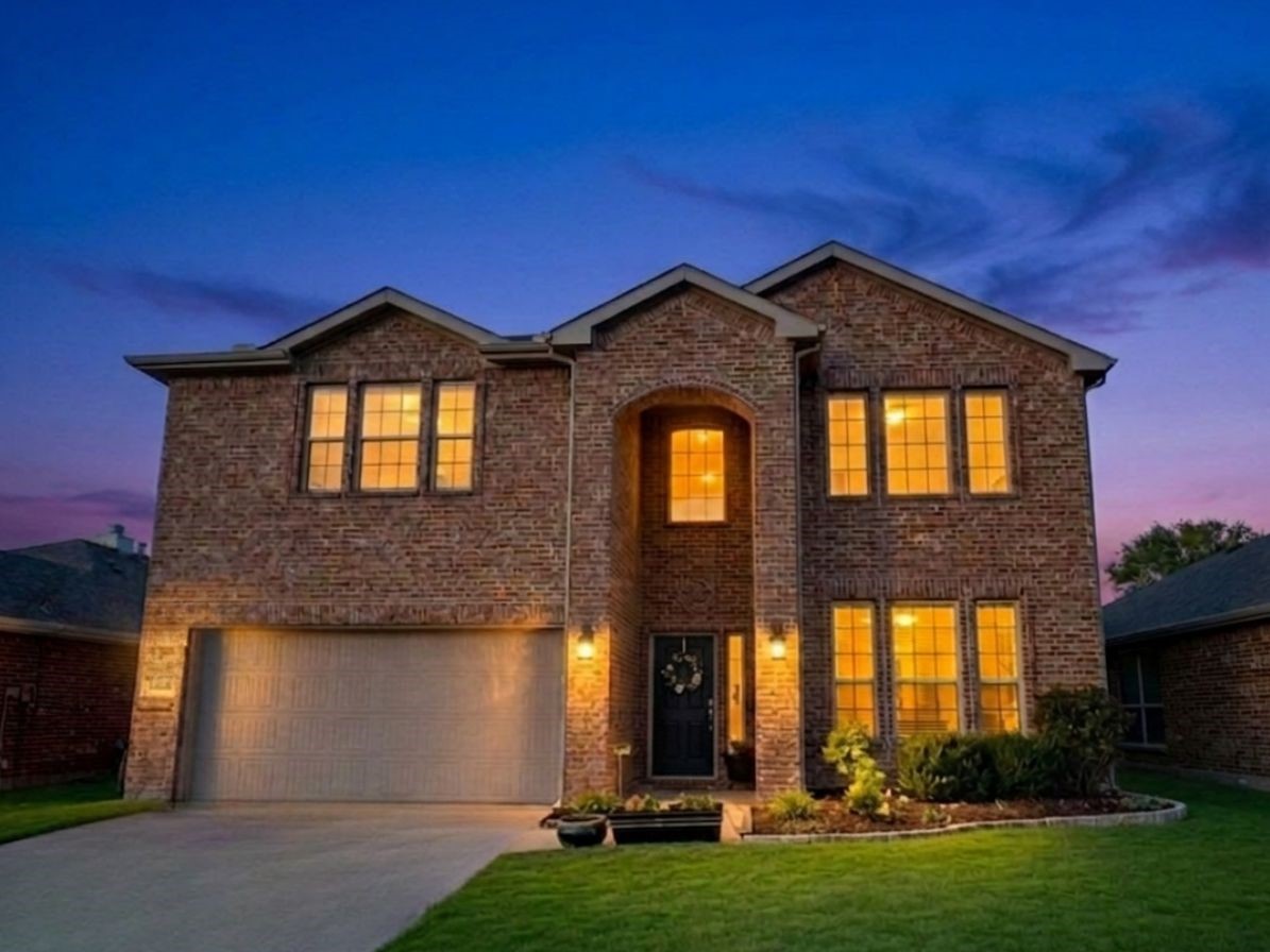 Property photo 01 of 1301 Coleman Drive, Melissa, TX 75454 | MLS #21176706