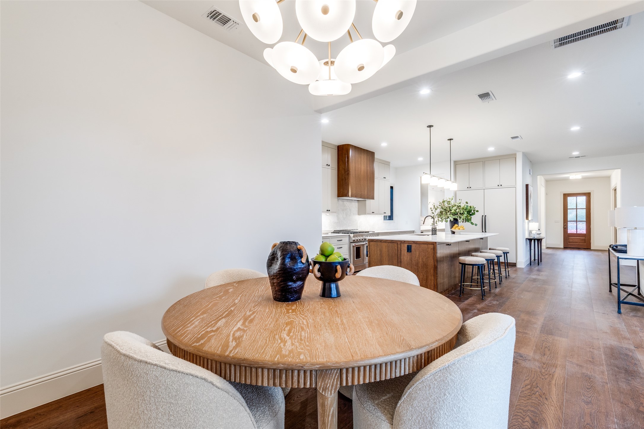6201 Lakeshore Drive, Dallas, TX, 75214