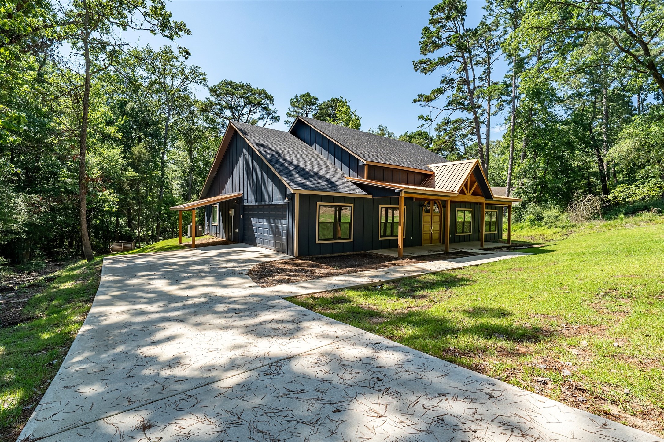 2133 E Holly Trail, Holly Lake Ranch, TX, 75765