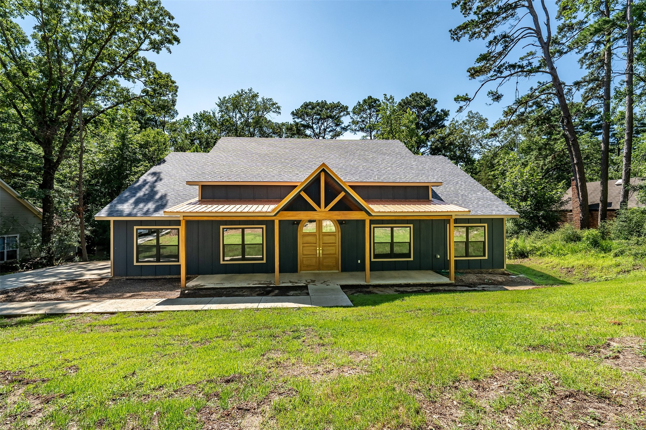 2133 E Holly Trail, Holly Lake Ranch, TX, 75765