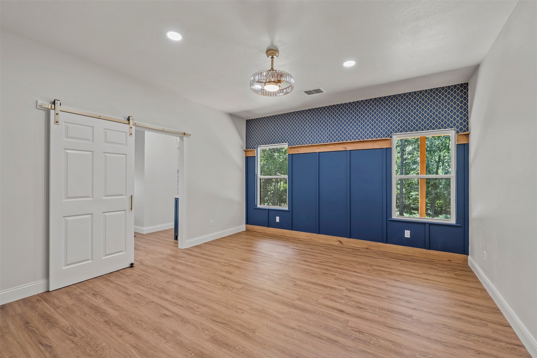 2133 E Holly Trail, Holly Lake Ranch, TX, 75765