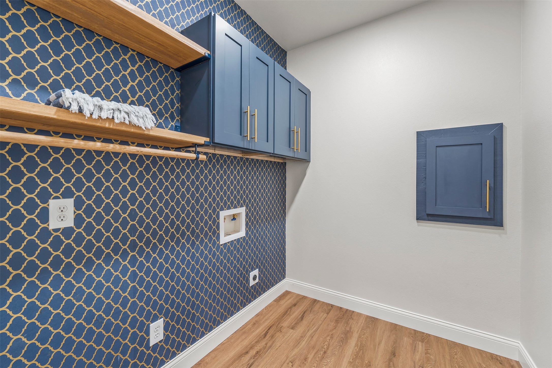 2133 E Holly Trail, Holly Lake Ranch, TX, 75765