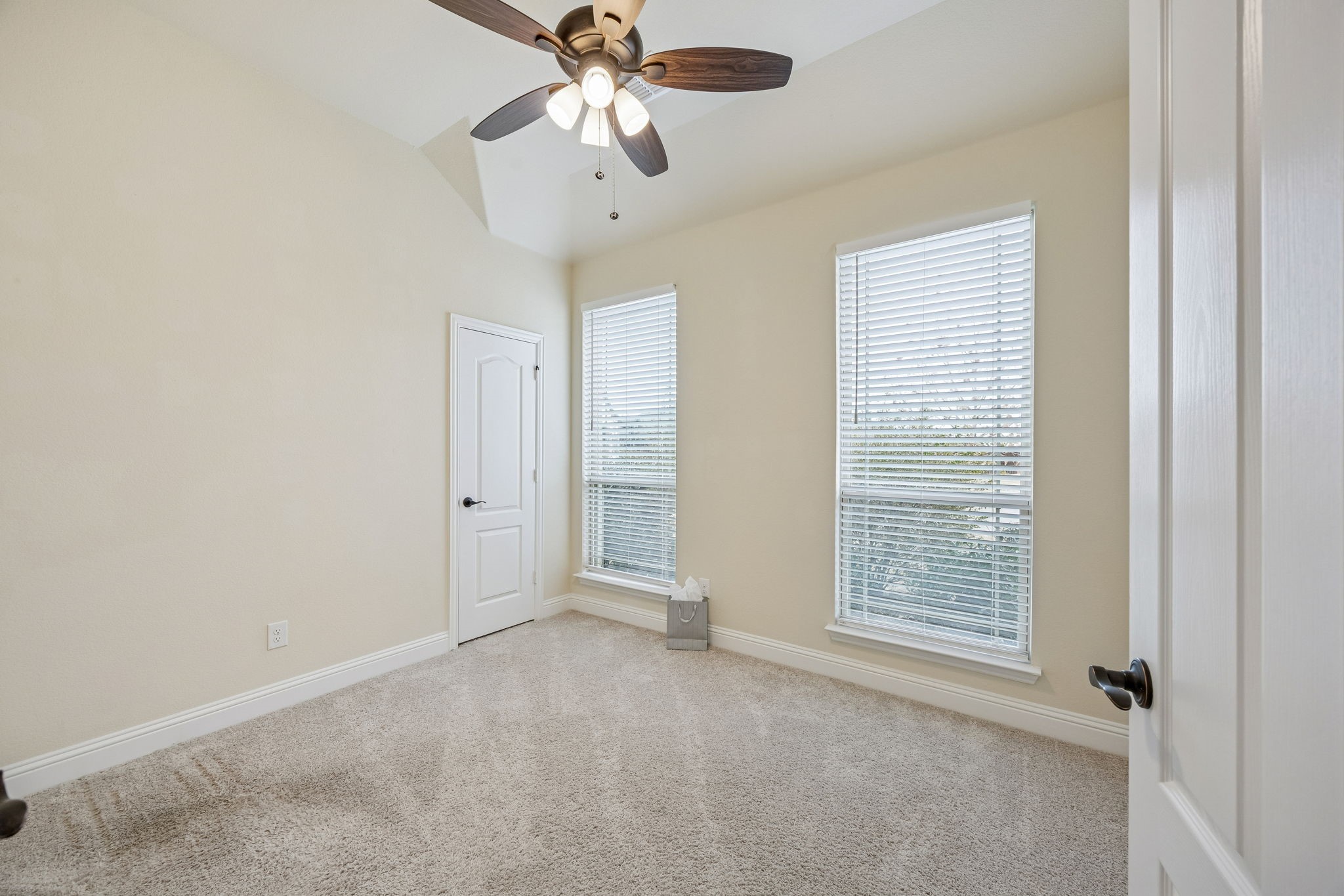 504 Lowland Lane, Waxahachie, TX, 75165
