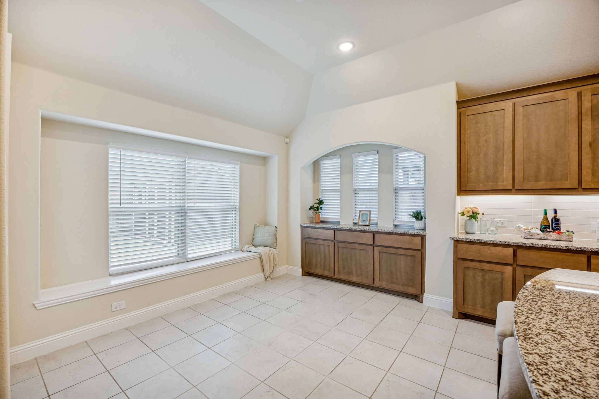 504 Lowland Lane, Waxahachie, TX, 75165