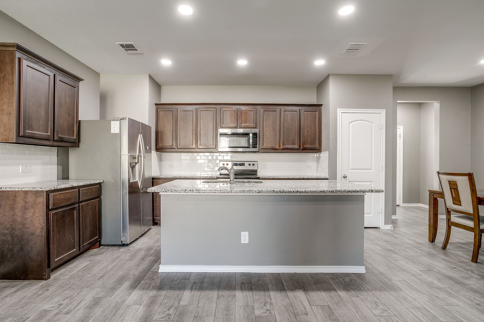 417 Milverton Drive, Fort Worth, TX, 76036