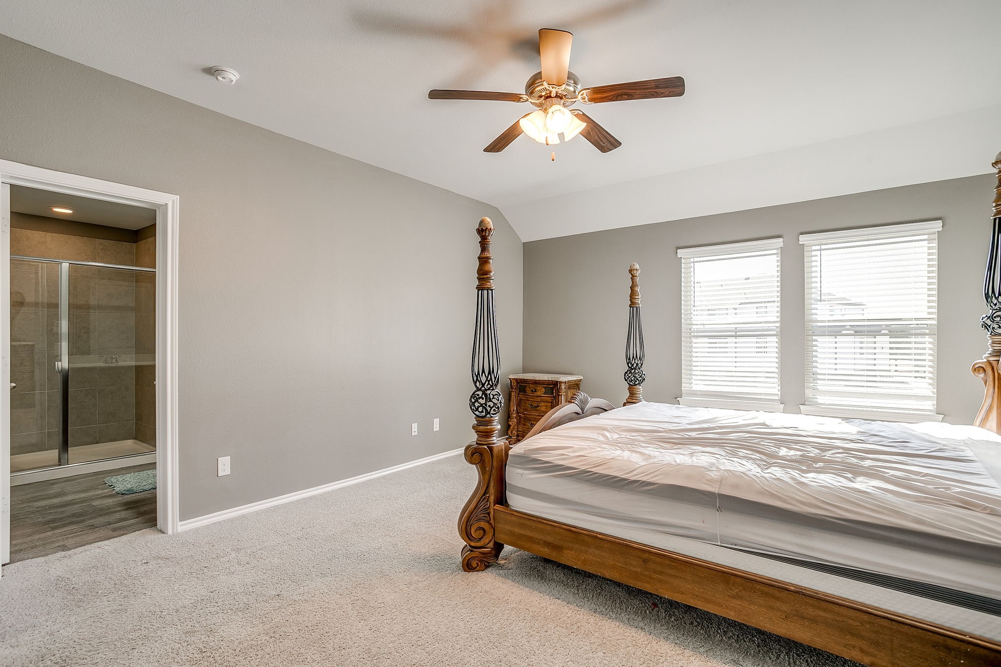 417 Milverton Drive, Fort Worth, TX, 76036