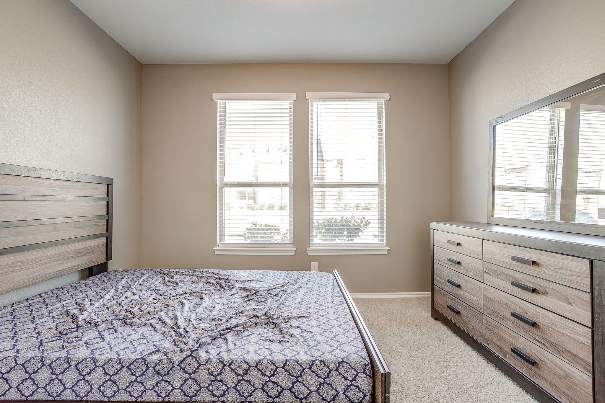 417 Milverton Drive, Fort Worth, TX, 76036