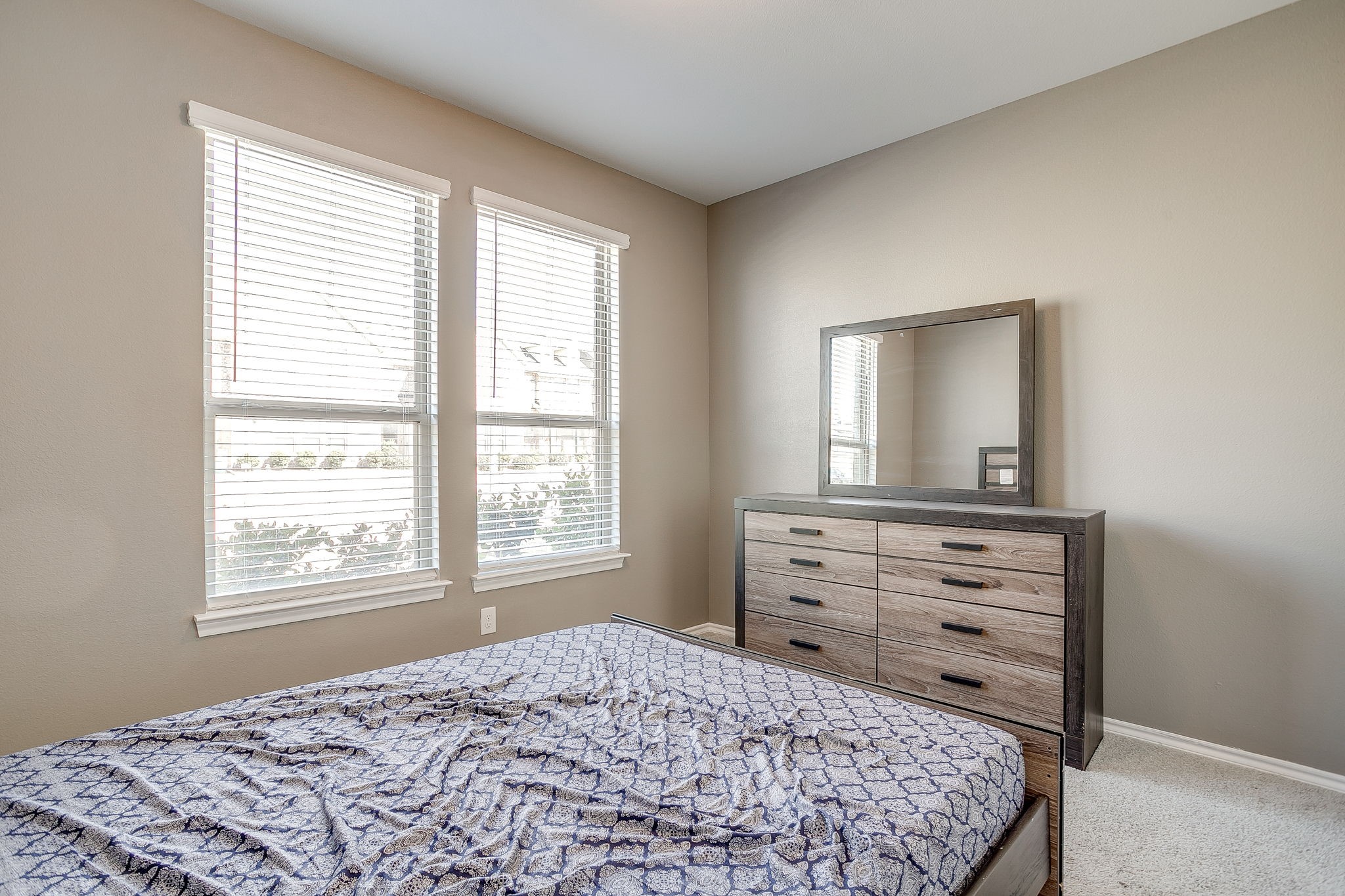 417 Milverton Drive, Fort Worth, TX, 76036