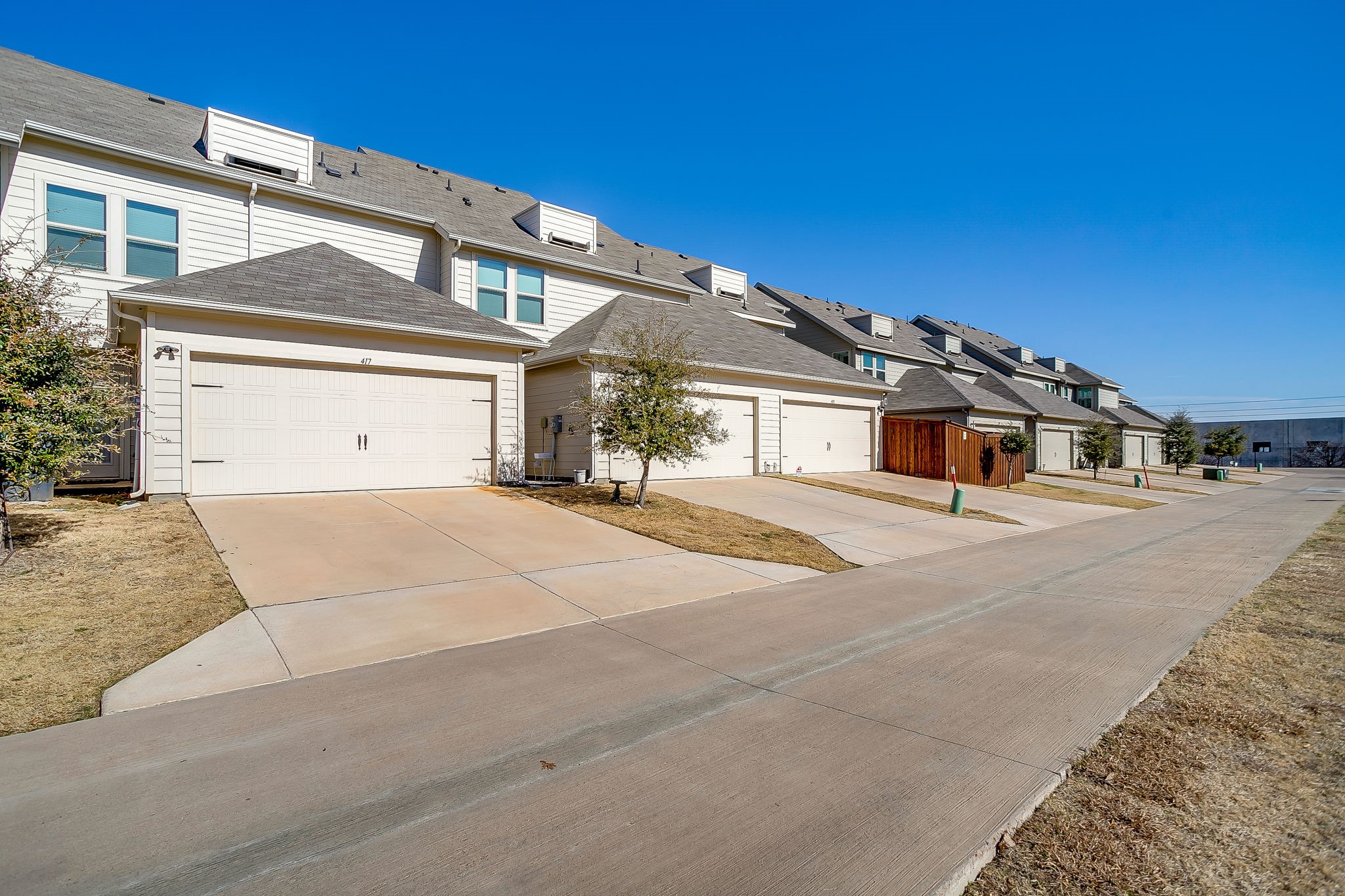 417 Milverton Drive, Fort Worth, TX, 76036
