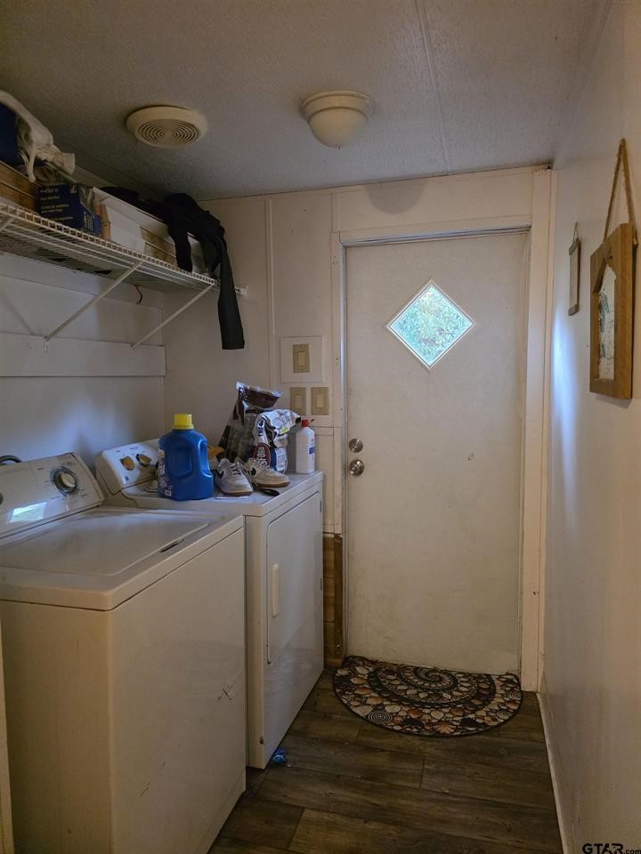 300 Walnut, Naples, TX, 75568