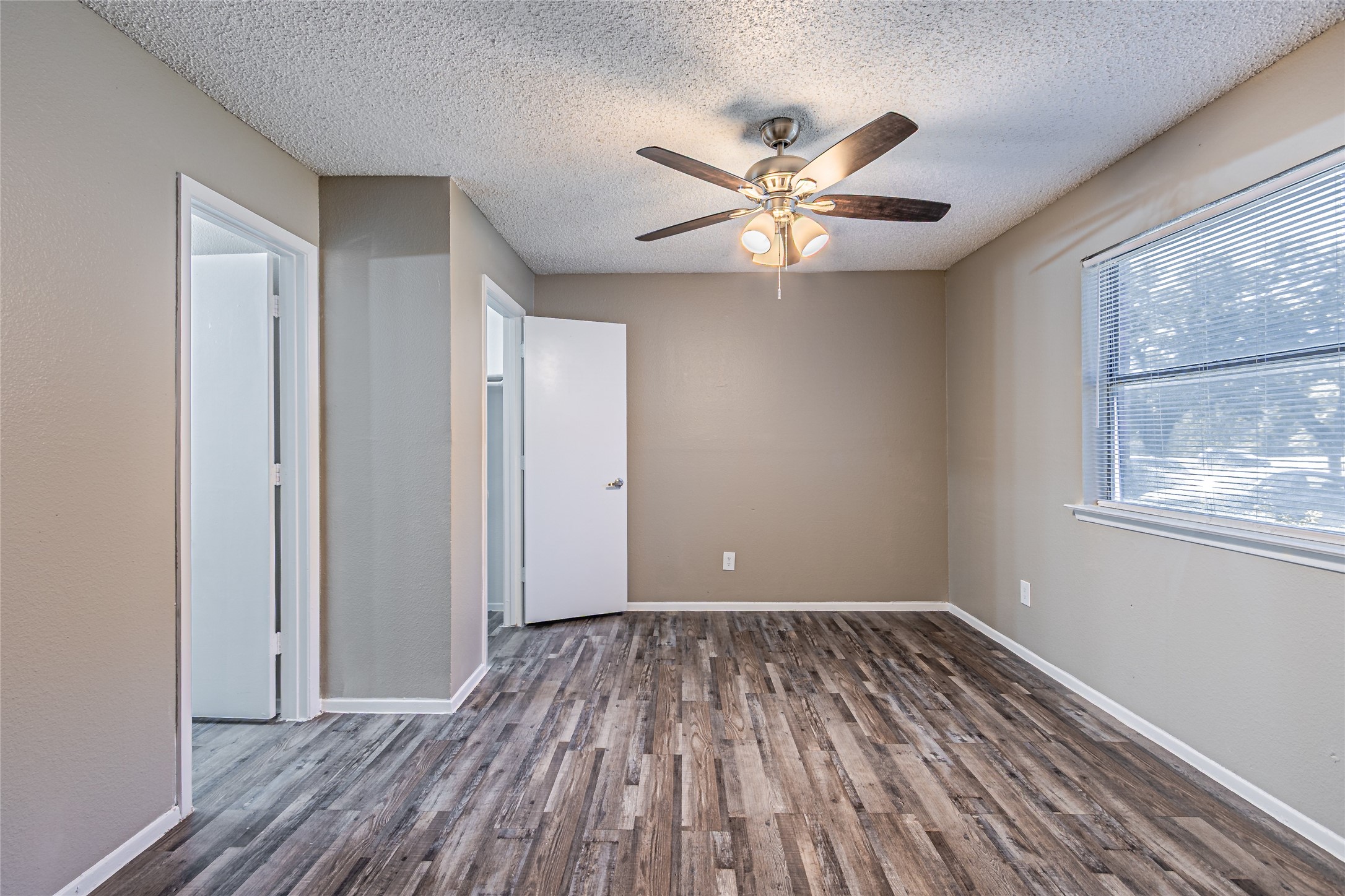 300 W Wintergreen Road UNIT&nbsp;729ABP, Desoto, TX, 75115
