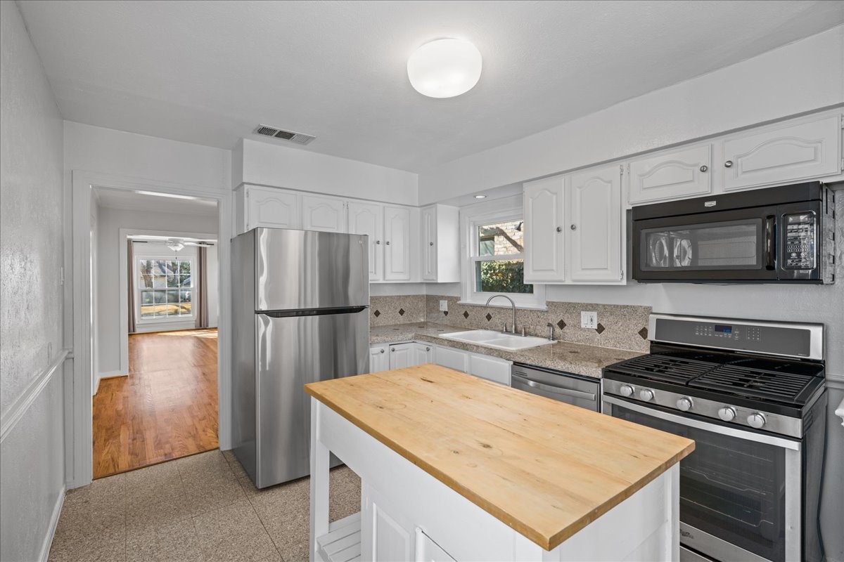 6043 Llano Avenue, Dallas, TX, 75206