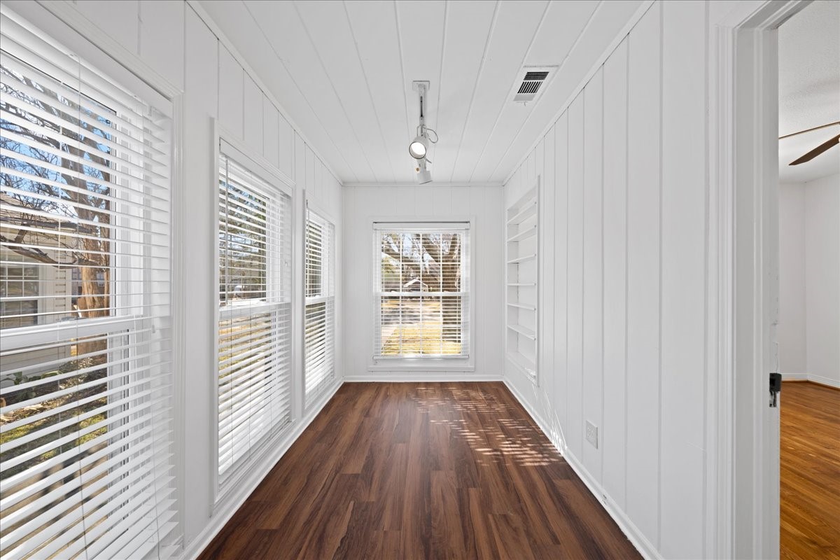 6043 Llano Avenue, Dallas, TX, 75206