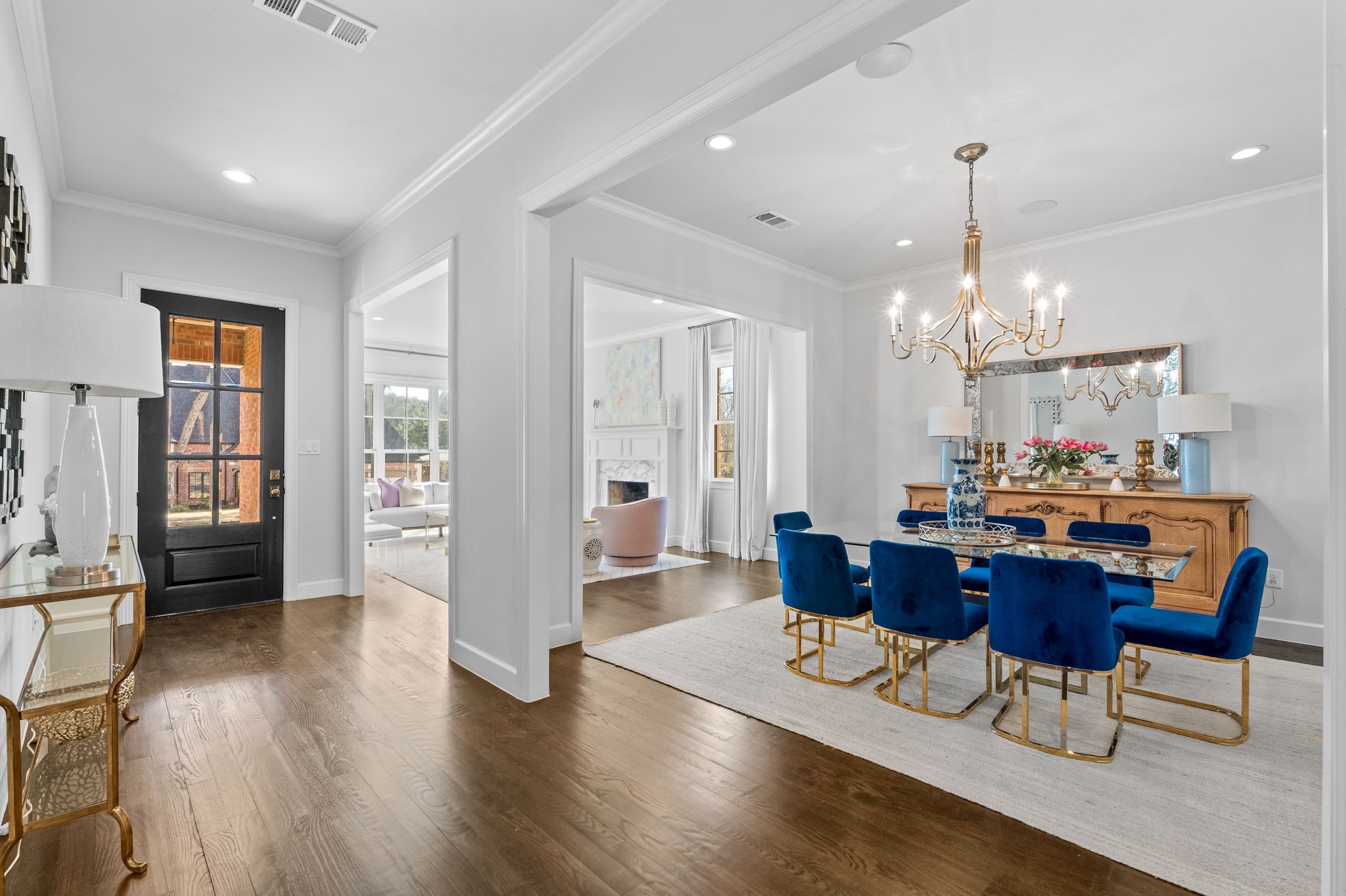 7137 Meadow Lake Avenue, Dallas, TX, 75214