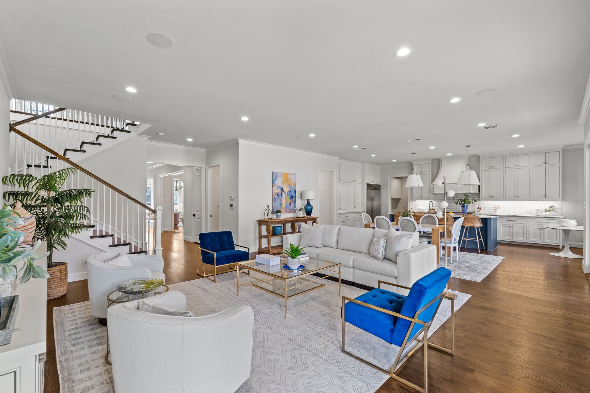7137 Meadow Lake Avenue, Dallas, TX, 75214