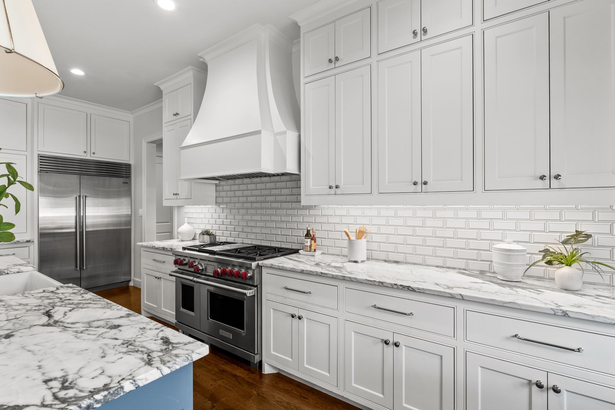 7137 Meadow Lake Avenue, Dallas, TX, 75214