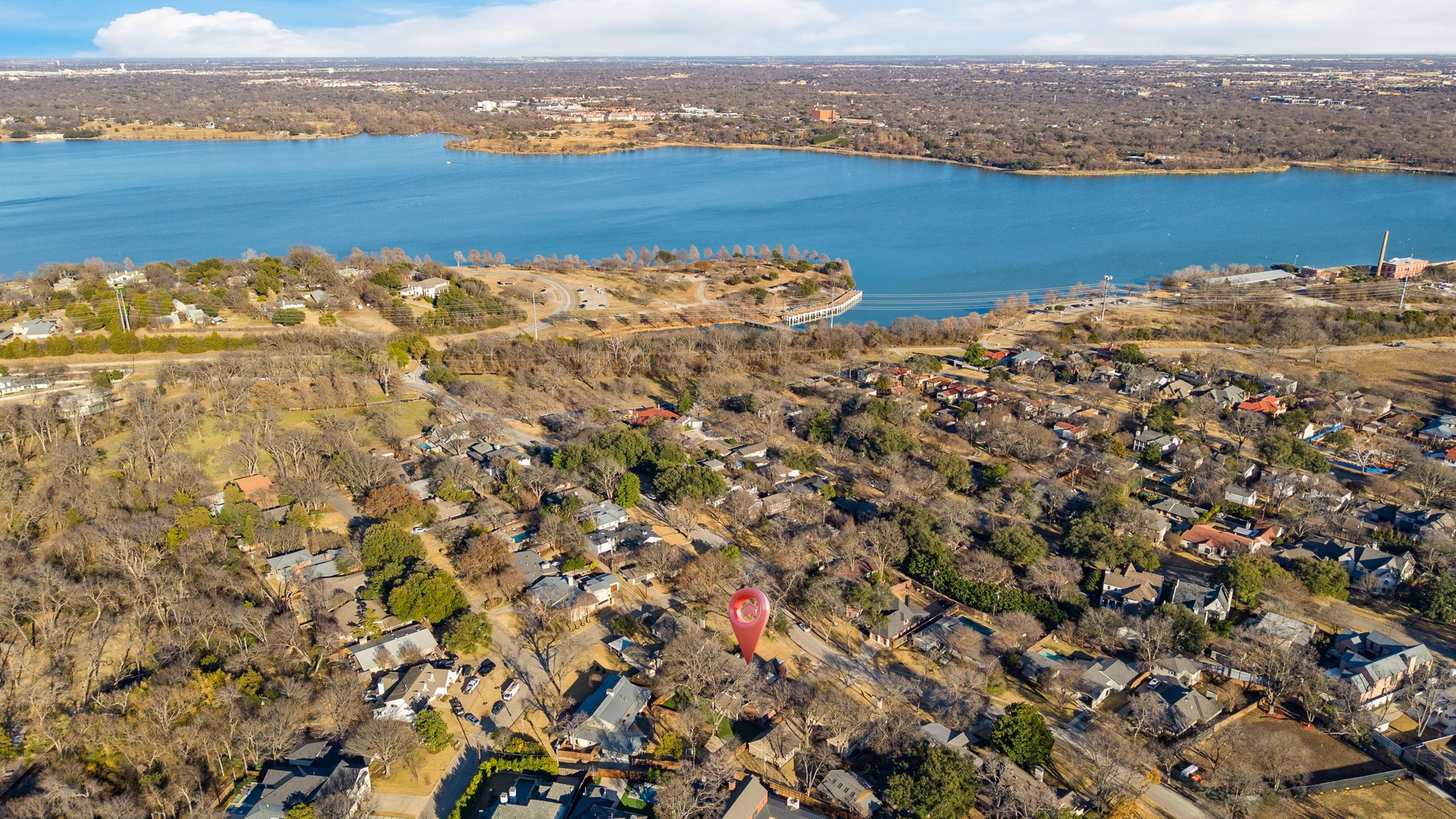 7137 Meadow Lake Avenue, Dallas, TX, 75214