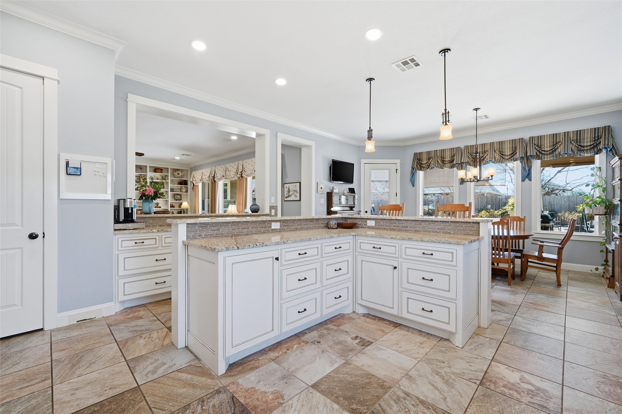 17011 Star Canyon Drive, Woodway, TX, 76712