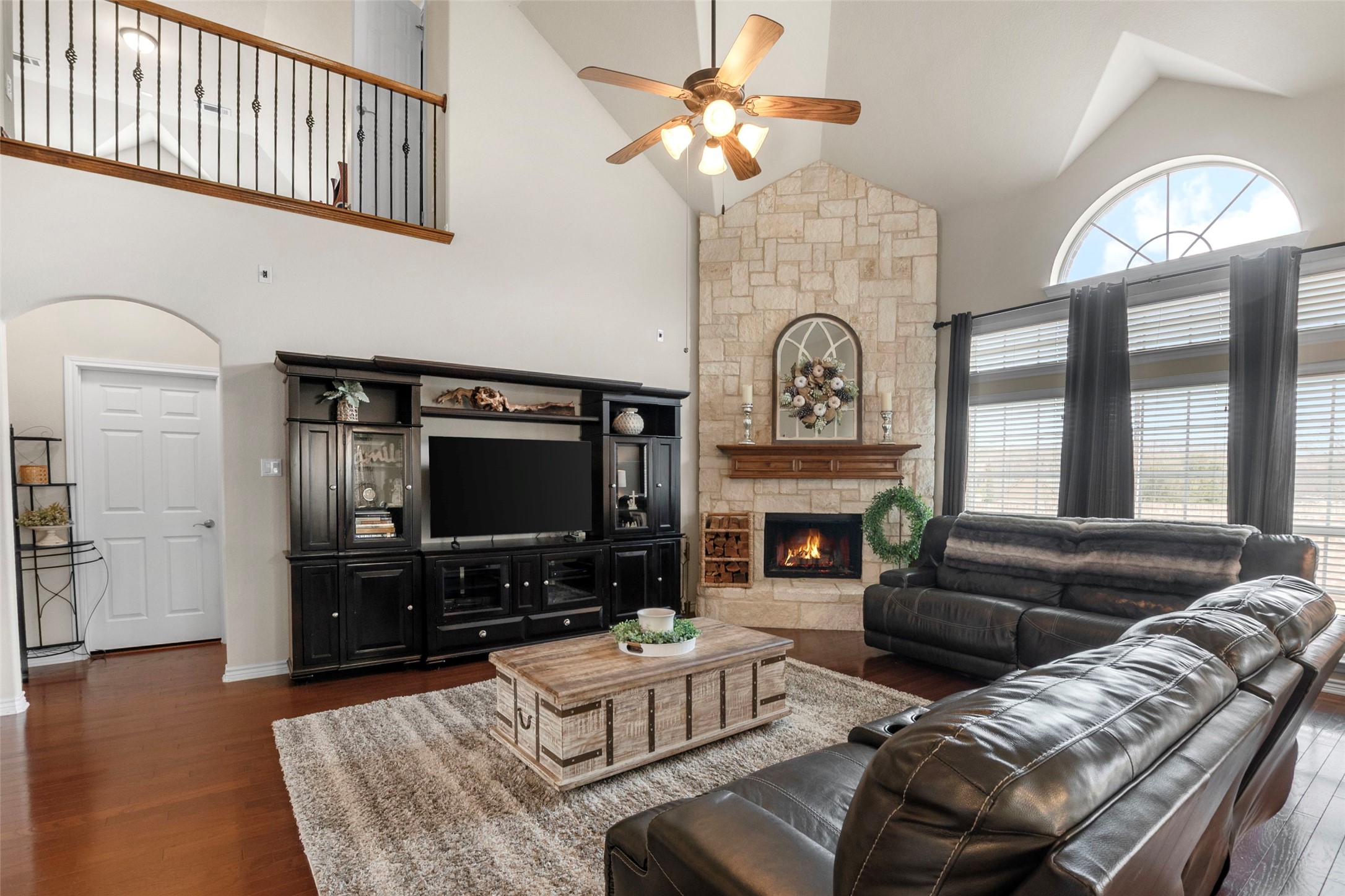609 Sunrise Drive, Kennedale, TX, 76060