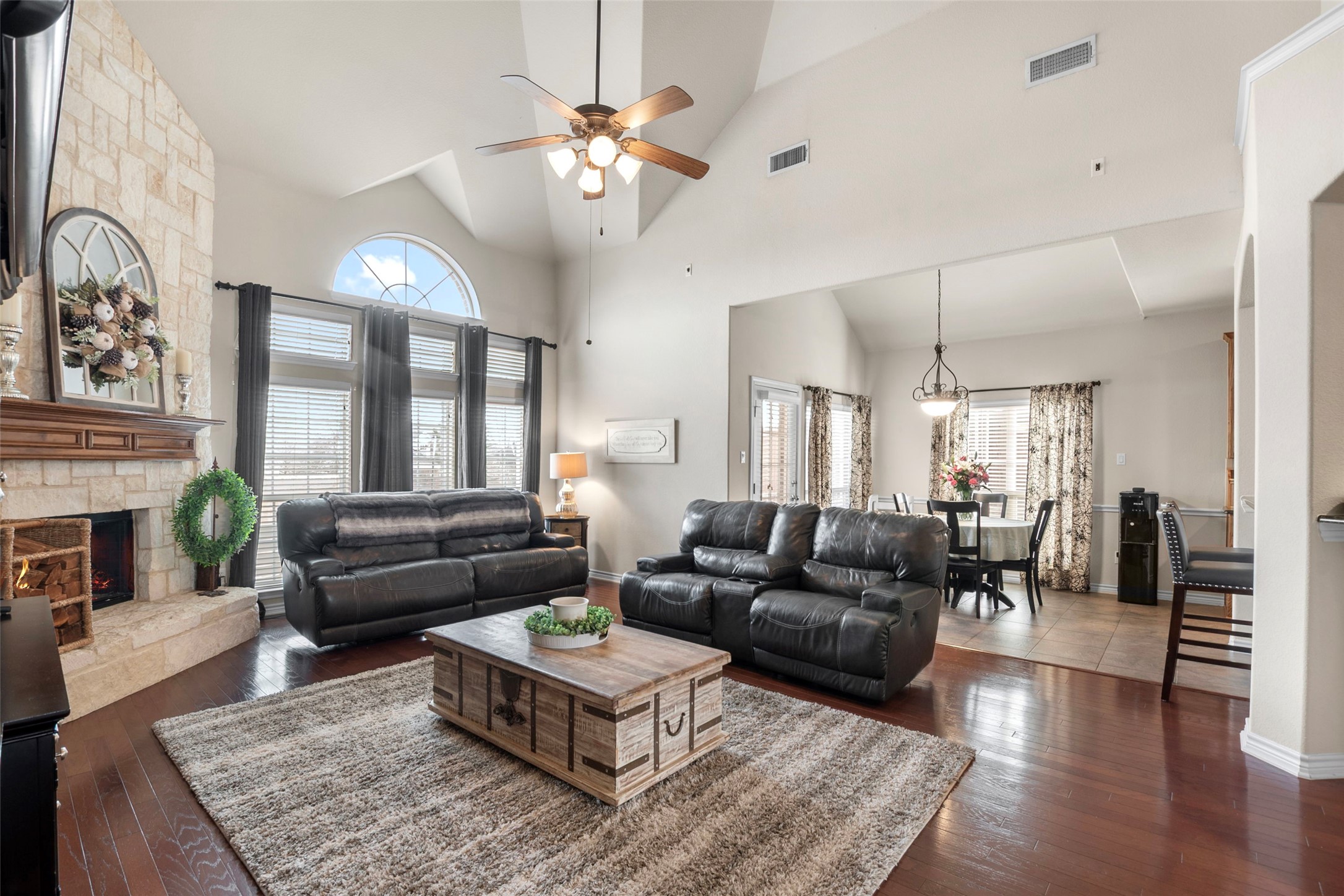 609 Sunrise Drive, Kennedale, TX, 76060