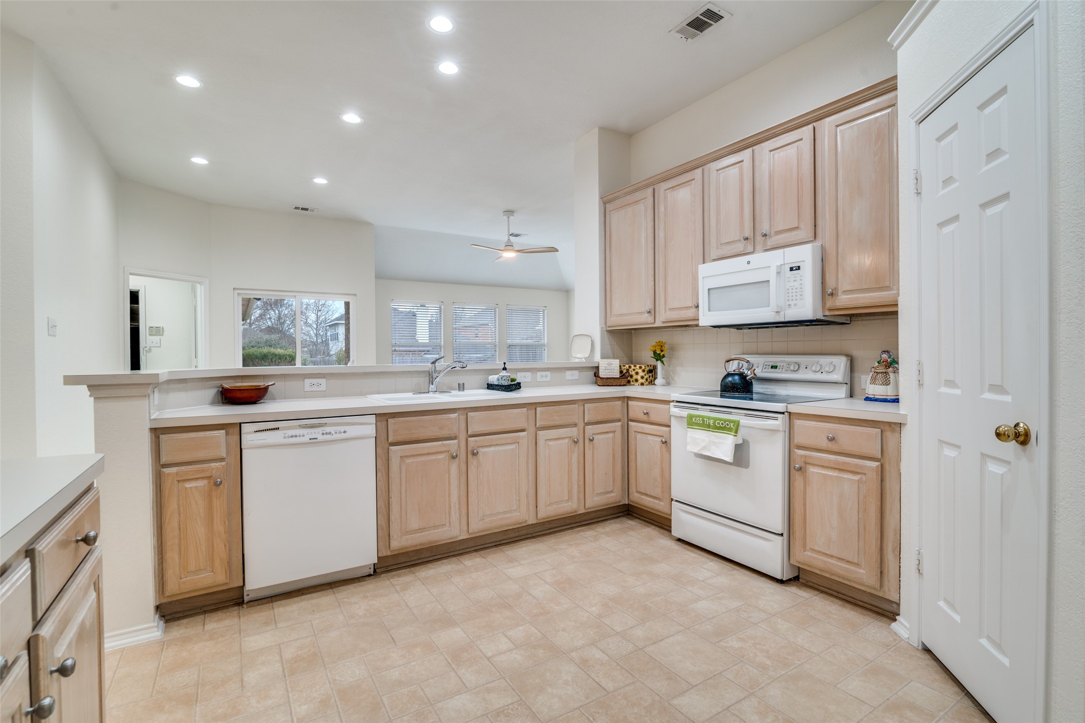 2185 Crestlake Drive, Rockwall, TX, 75087