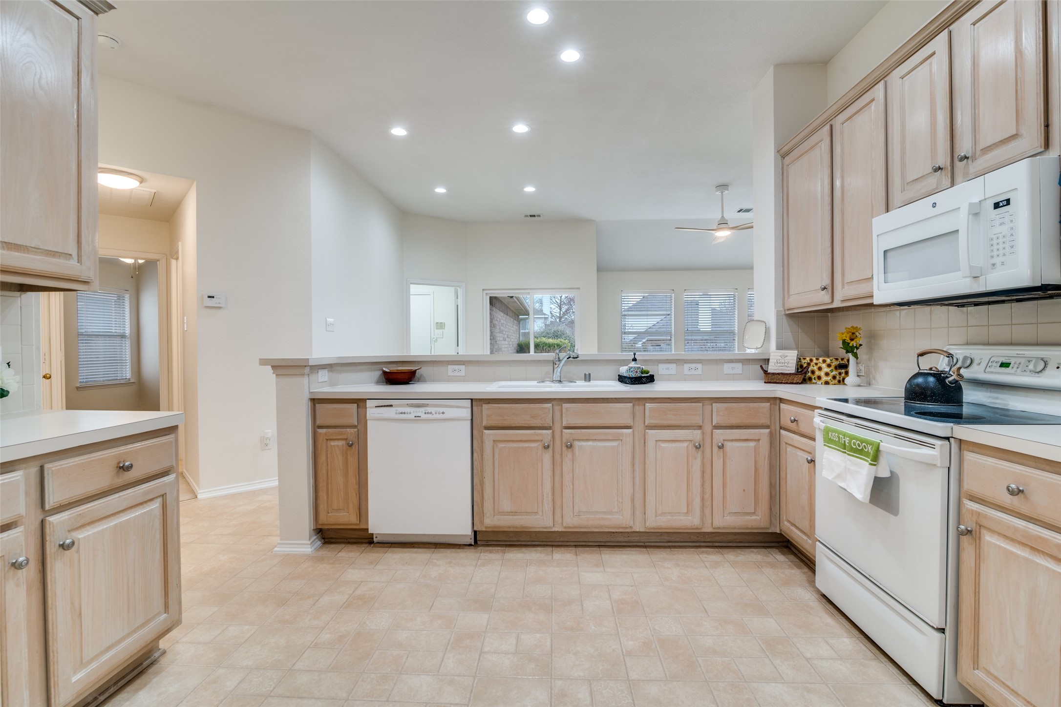 2185 Crestlake Drive, Rockwall, TX, 75087