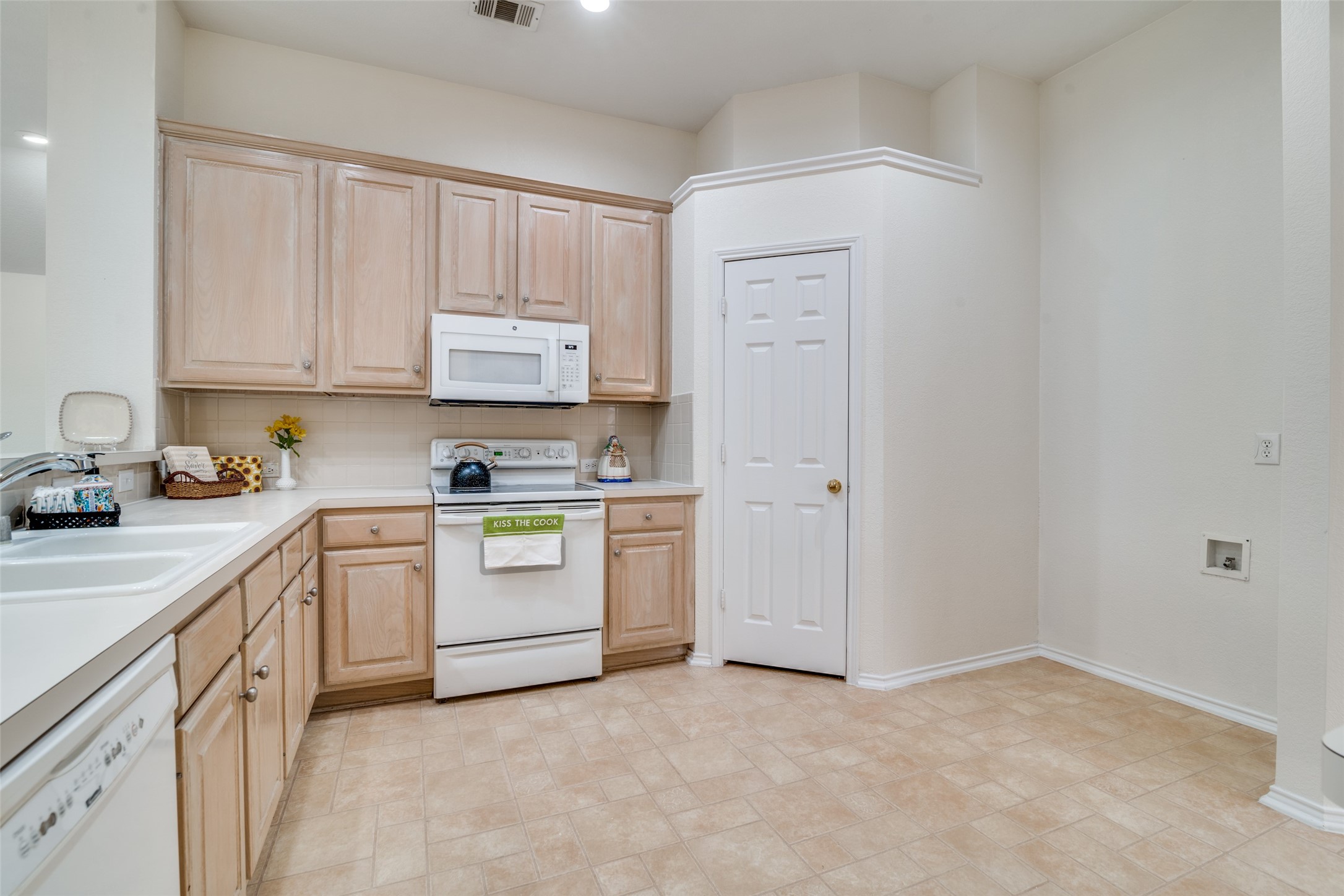 2185 Crestlake Drive, Rockwall, TX, 75087