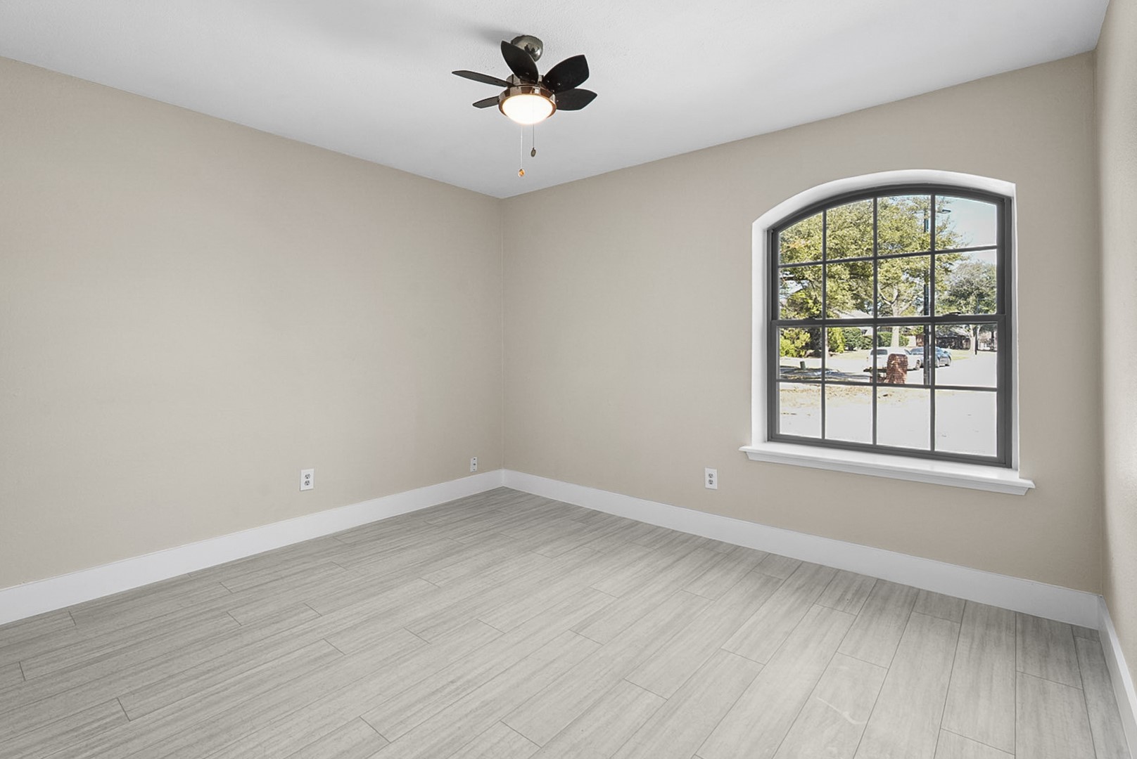 5202 Hollow Bend Lane, Garland, TX, 75043