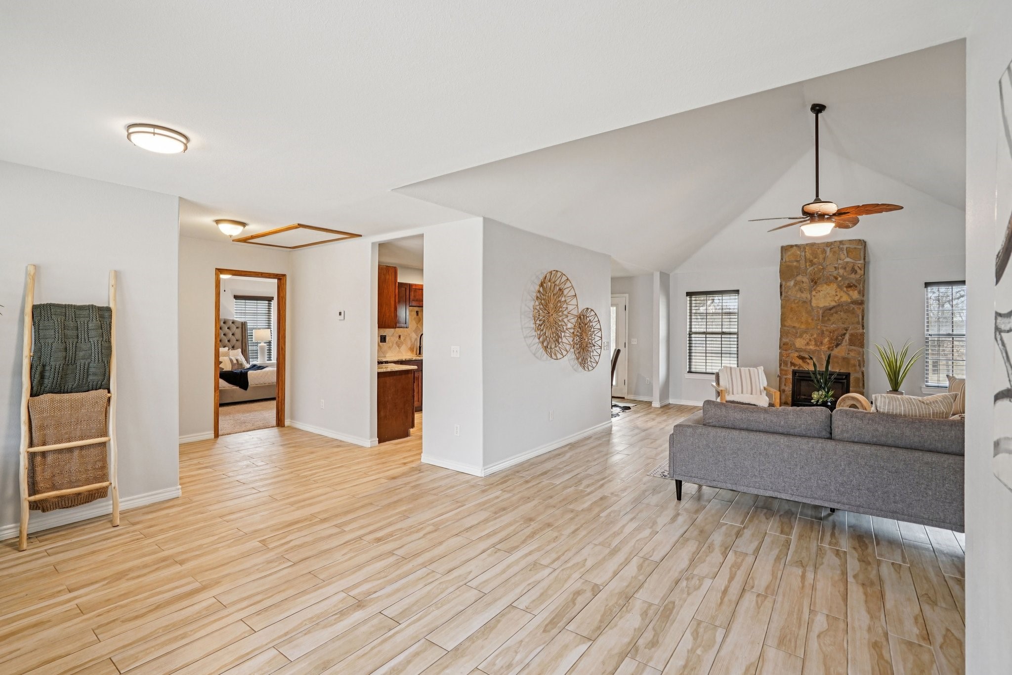 718 County Road 232, Collinsville, TX, 76233
