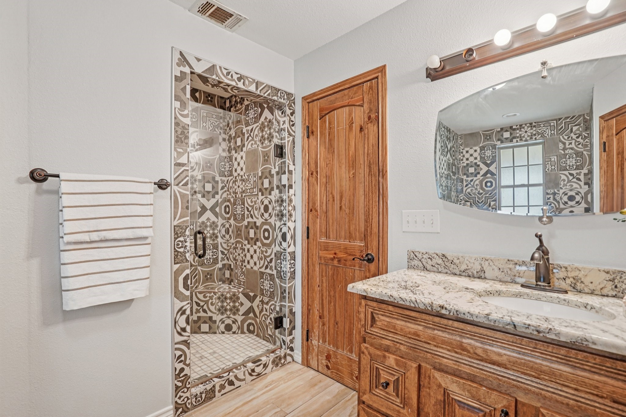 718 County Road 232, Collinsville, TX, 76233