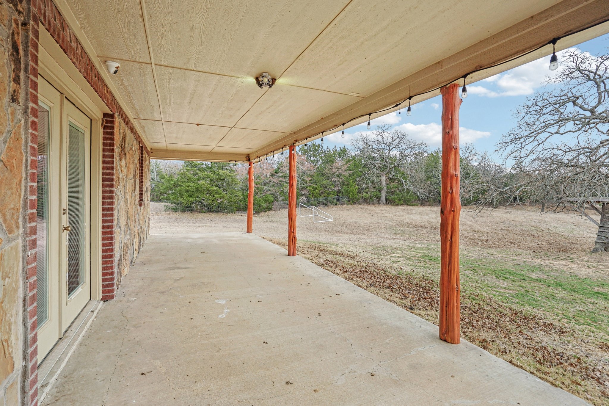 718 County Road 232, Collinsville, TX, 76233