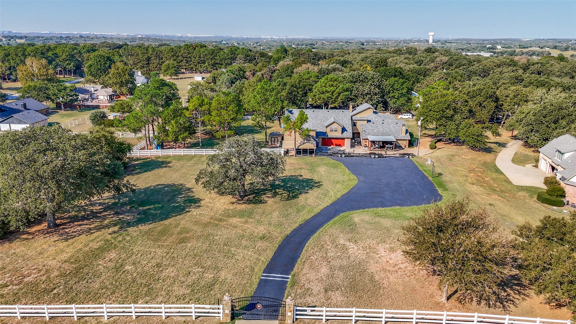 Property photo 03 of 4001 Shiloh Road, Flower Mound, TX 75022 | MLS #21179203