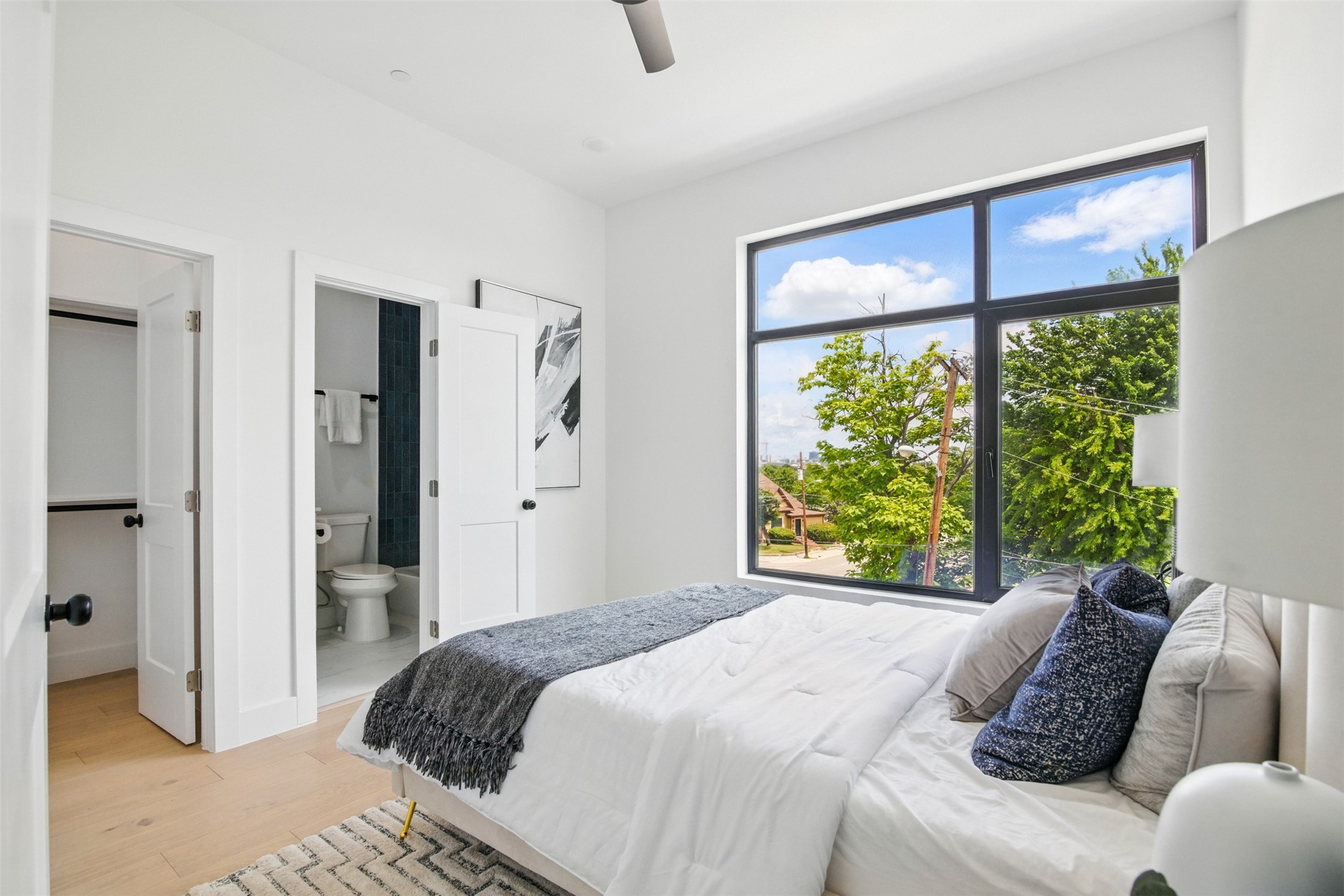 430 E 8th UNIT&nbsp;201, Dallas, TX, 75203