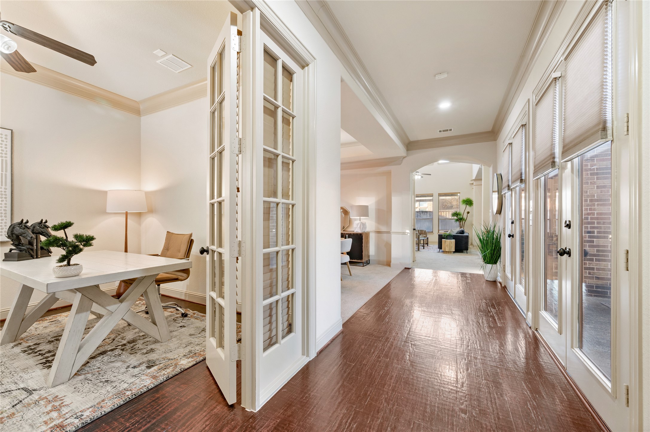 1010 Lost Valley Drive, Euless, TX, 76039