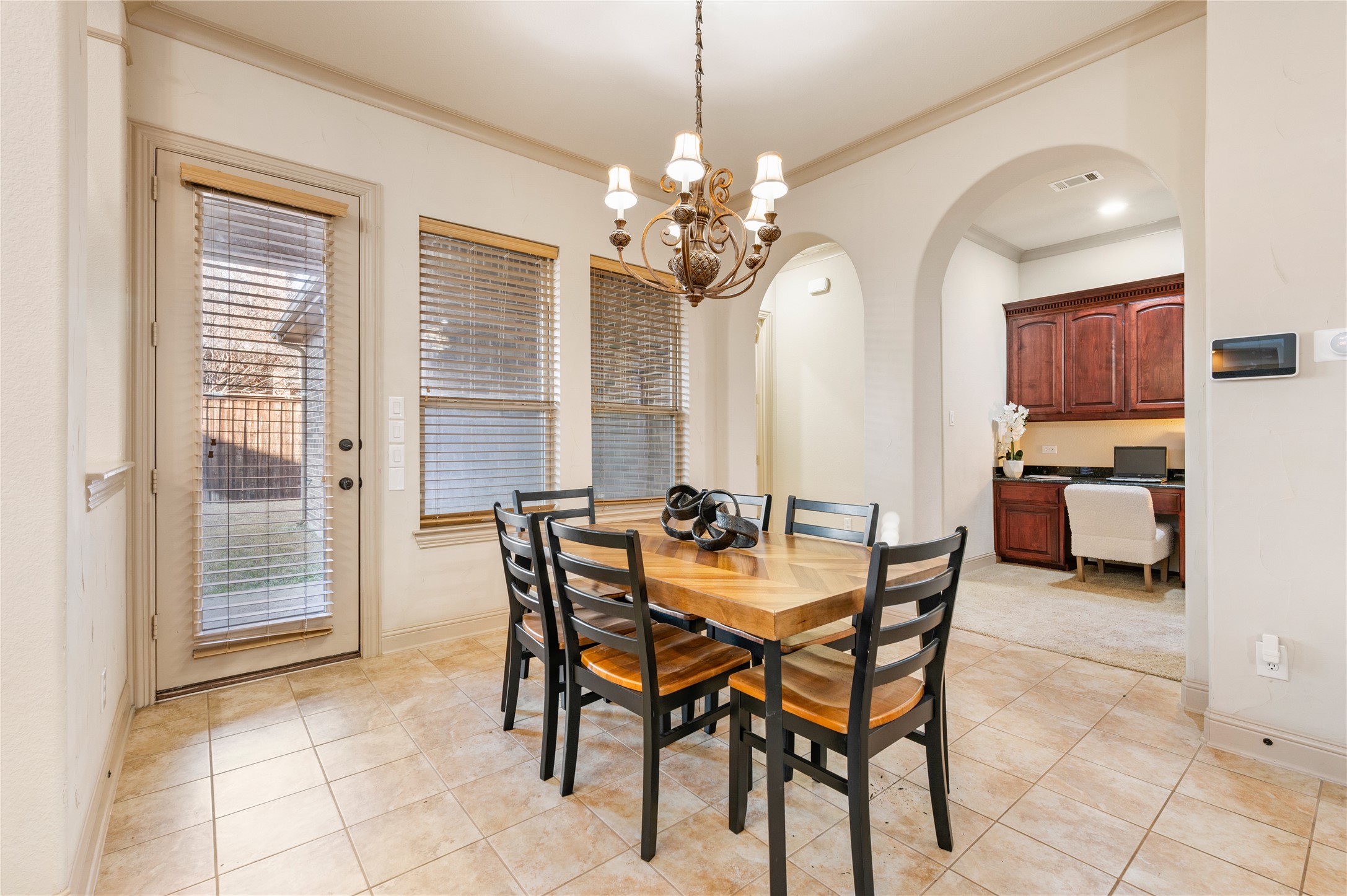 1010 Lost Valley Drive, Euless, TX, 76039