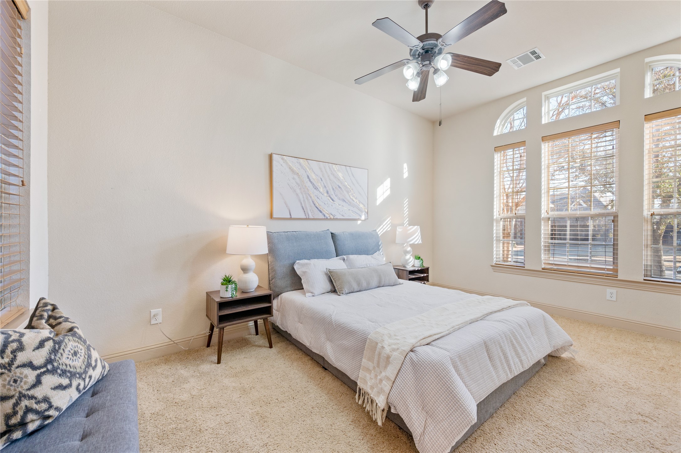 1010 Lost Valley Drive, Euless, TX, 76039