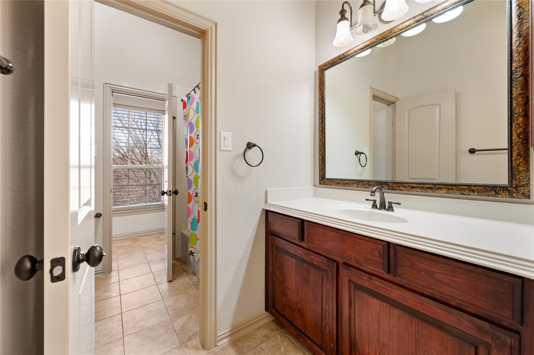 1010 Lost Valley Drive, Euless, TX, 76039