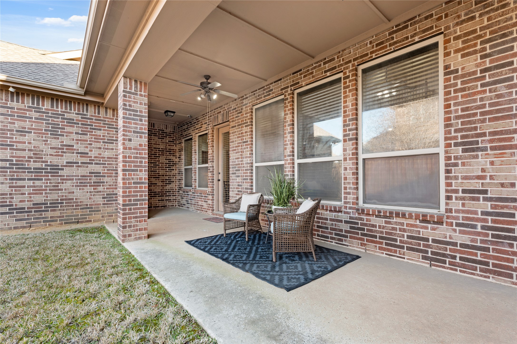 1010 Lost Valley Drive, Euless, TX, 76039