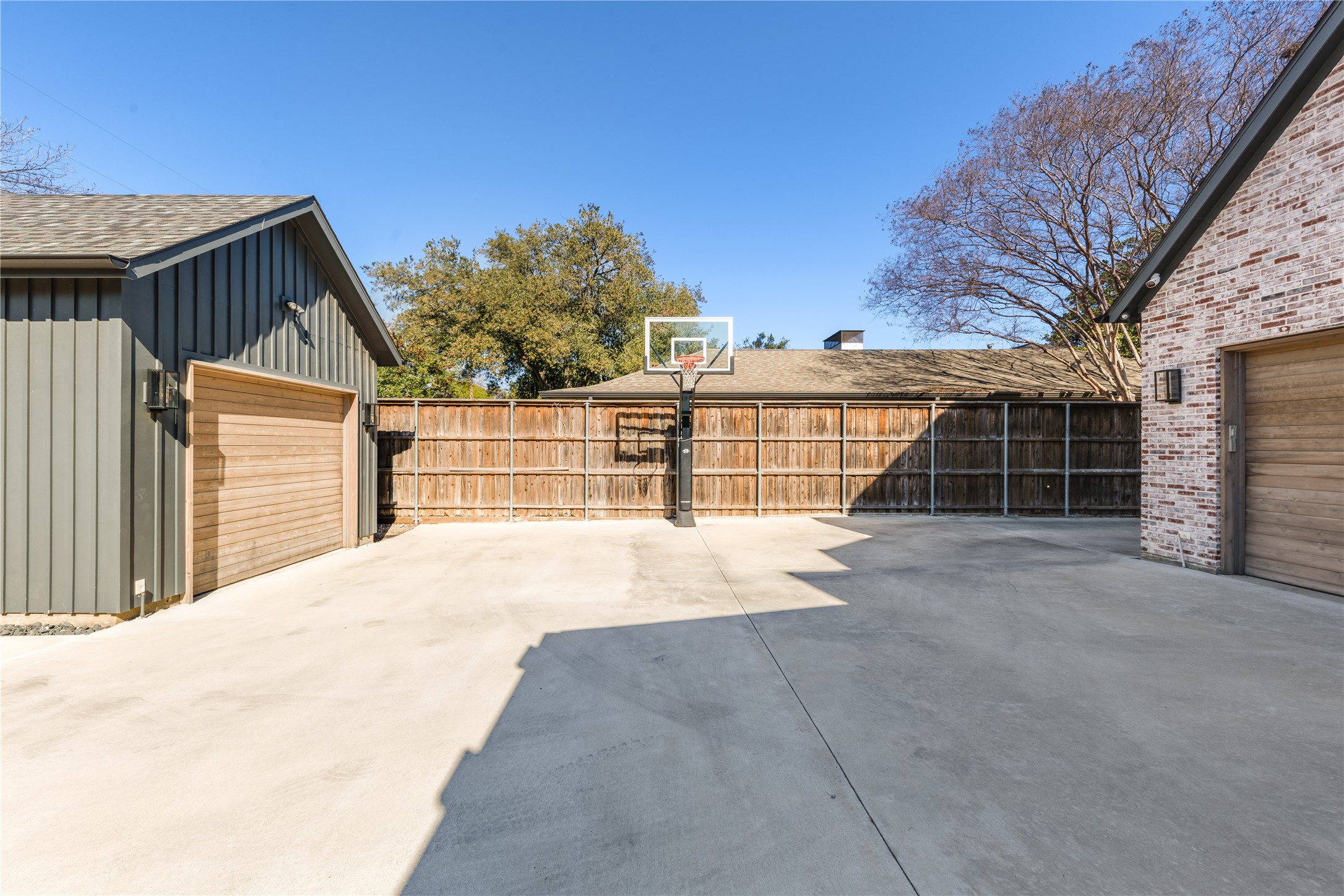 10915 Snow White Drive, Dallas, TX, 75229