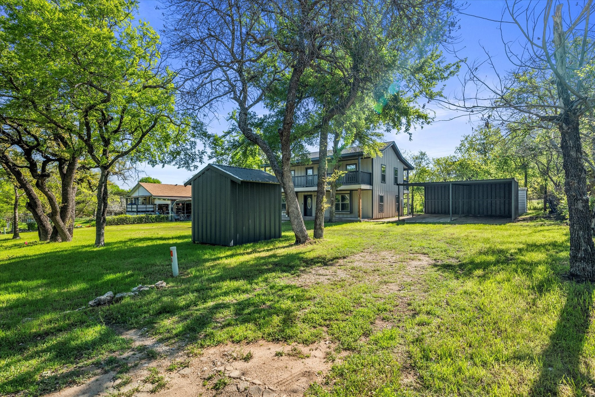 Property photo 01 of 4321 Green Oak Drive, Granbury, TX 76048 | MLS #21180325