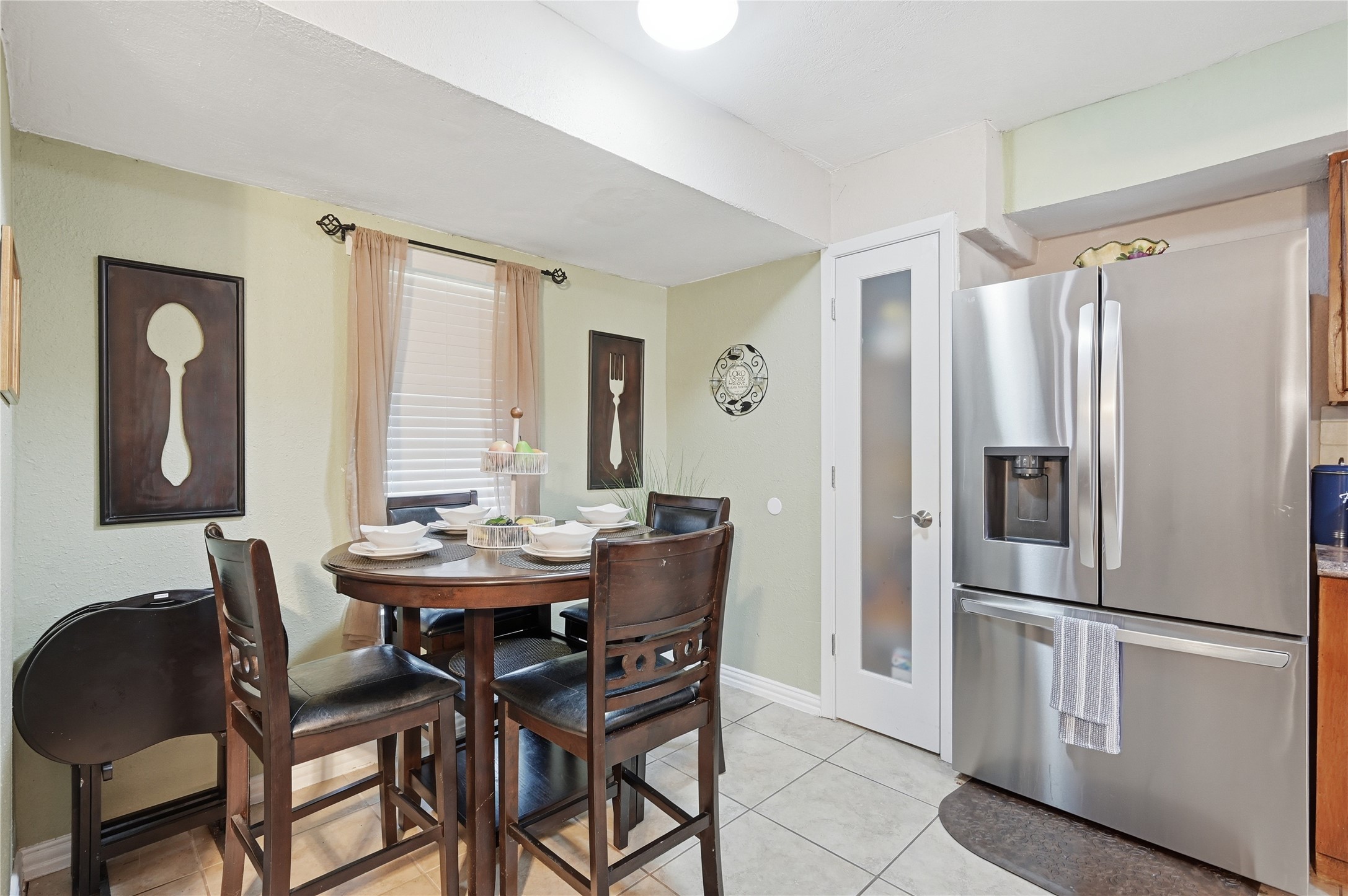 6805 Wagonet Road, Forest Hill, TX, 76140