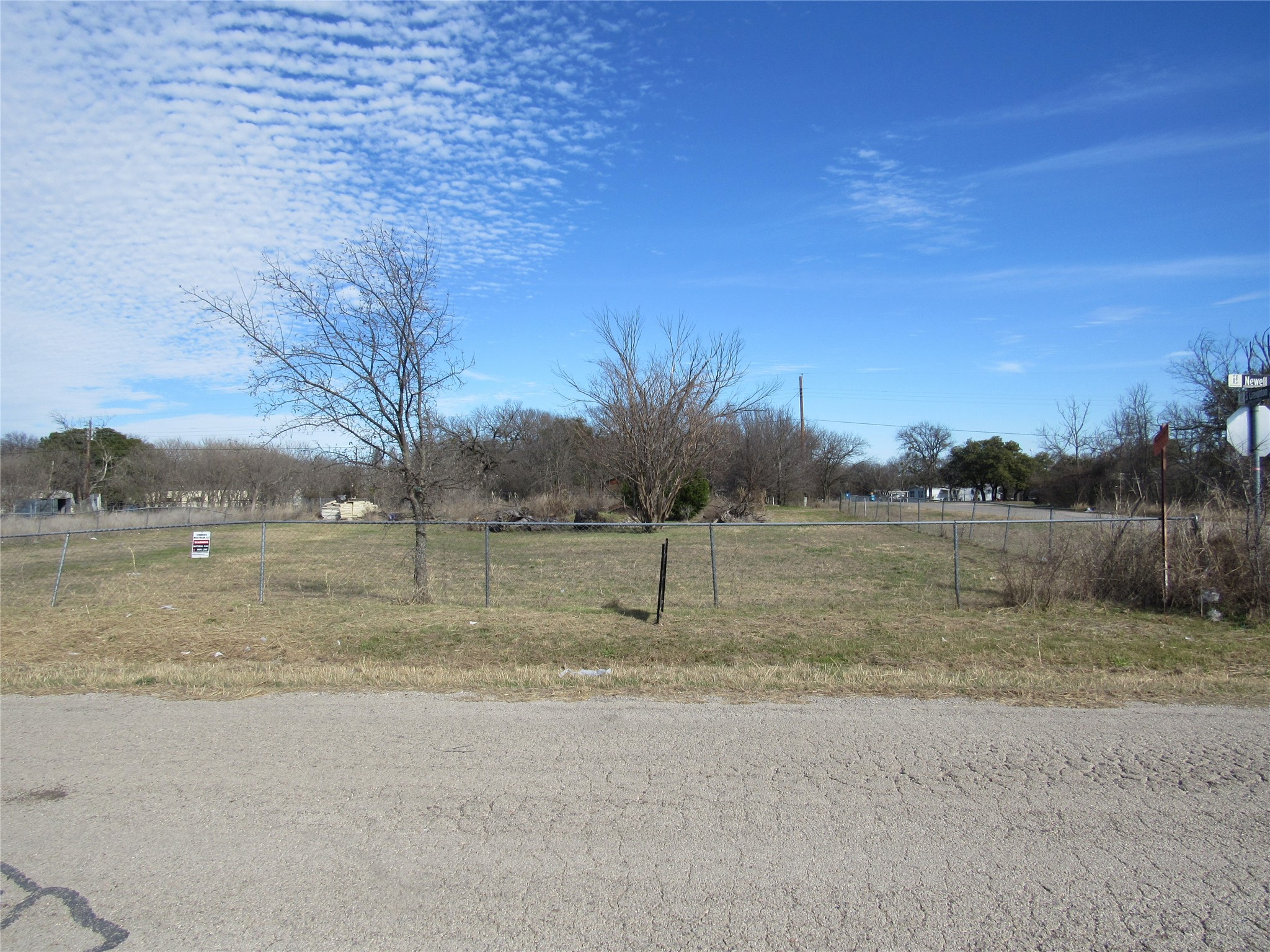 207 Newell Drive, Hudson Oaks, TX, 76087
