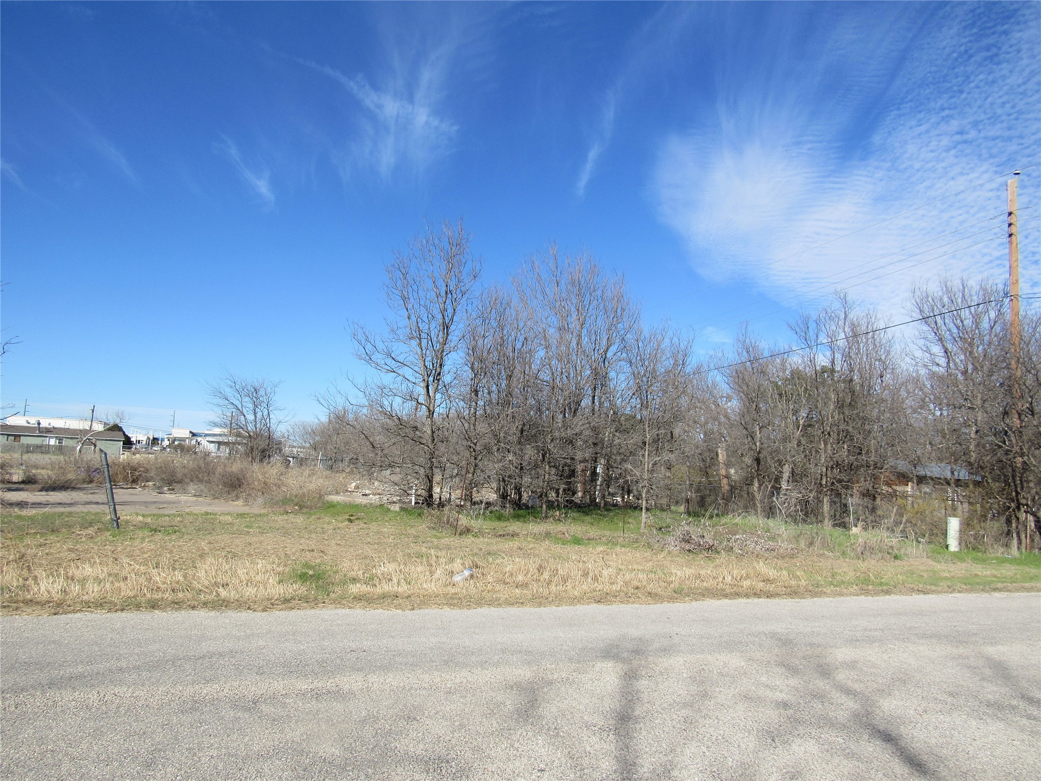 207 Newell Drive, Hudson Oaks, TX, 76087