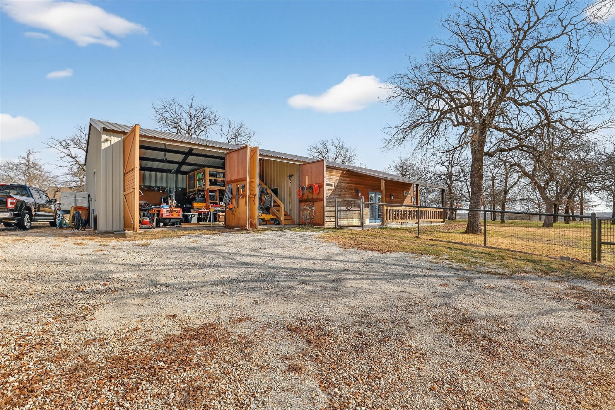 125 River Rock Court, Poolville, TX, 76487
